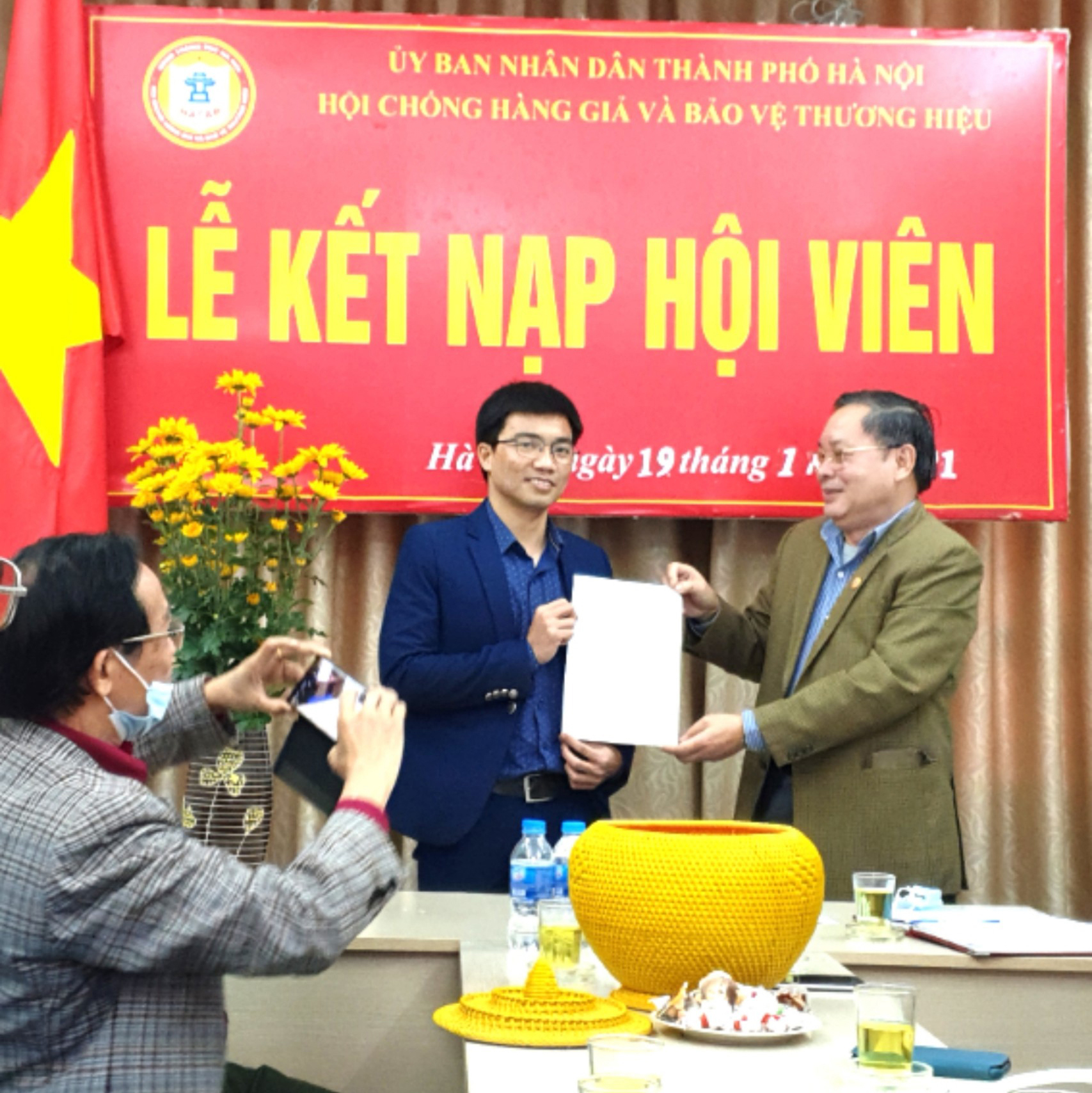 Lễ kết nạp hội viên