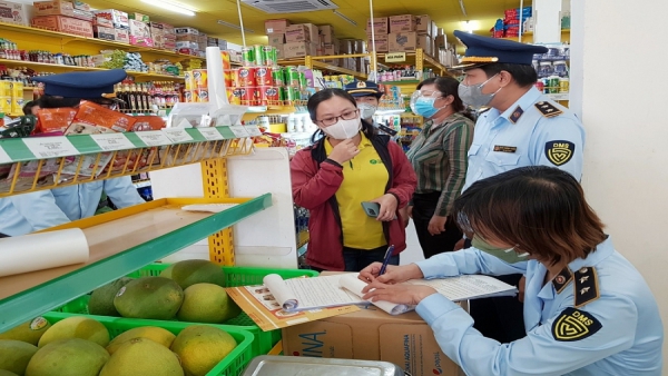 Thủ đoạn buôn lậu hàng giả, hàng nhái ngày càng tinh vi