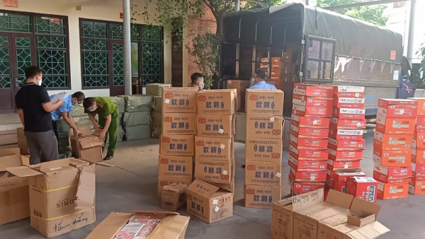 Tạm giữ gần 5.000 hộp mỹ phẩm vi phạm tại Bắc Ninh