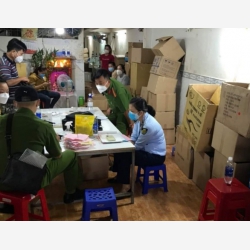 Phát hiện lượng lớn khẩu trang, cồn sát khuẩn có dấu hiệu hàng giả