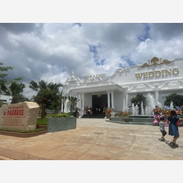 Tưng bừng khai trương Nhà hàng tiệc cưới Paradise