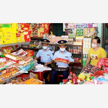 Cục Quản lý thị trường Lạng Sơn: Tích cực chống buôn lậu, phòng chống dịch Covid-19